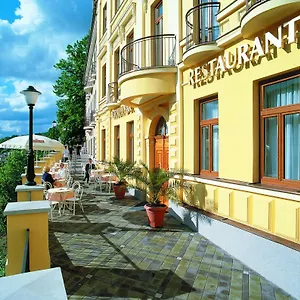 Wellness Jean De Carro Szálloda