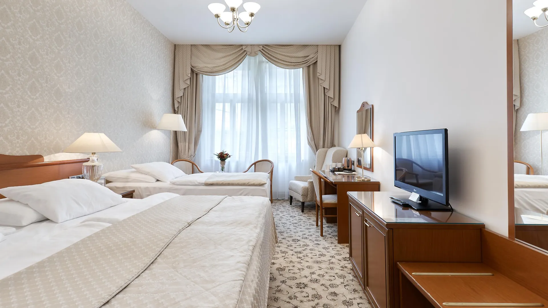 Hotel Romance Karlovy Vary Czech Republic